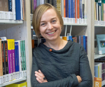 Dr. Ania Plomien