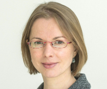 Dr. Vera Axyonova